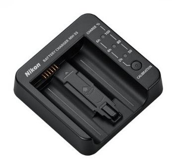 Nikon MH-33 nabíječka baterií EN-EL18d