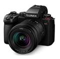 Panasonic LUMIX S5 M2X + Lumix S 20-60mm f/3.5-5.6